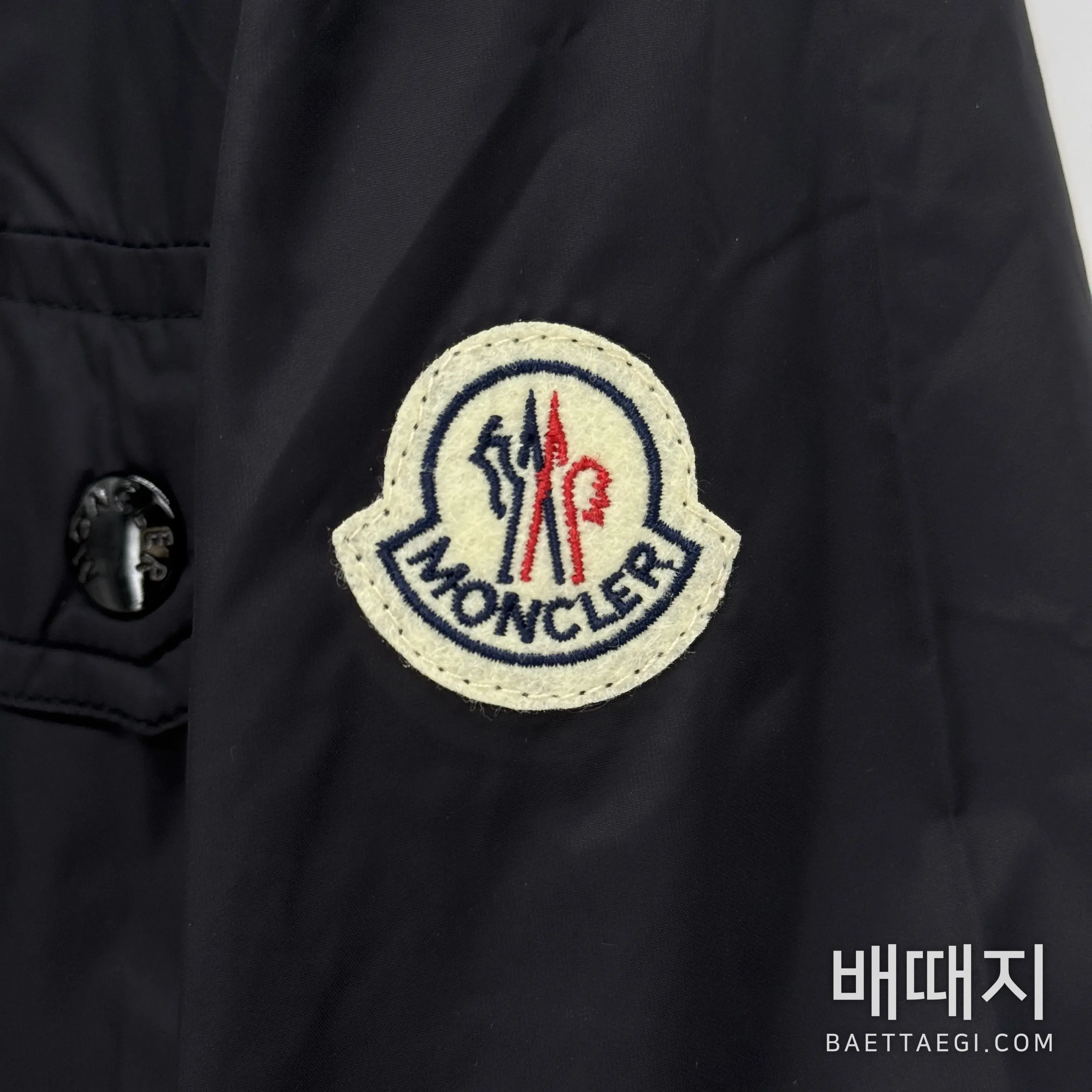 몽클레르 슬림 핏 남성 자켓 150215 검수사진 5