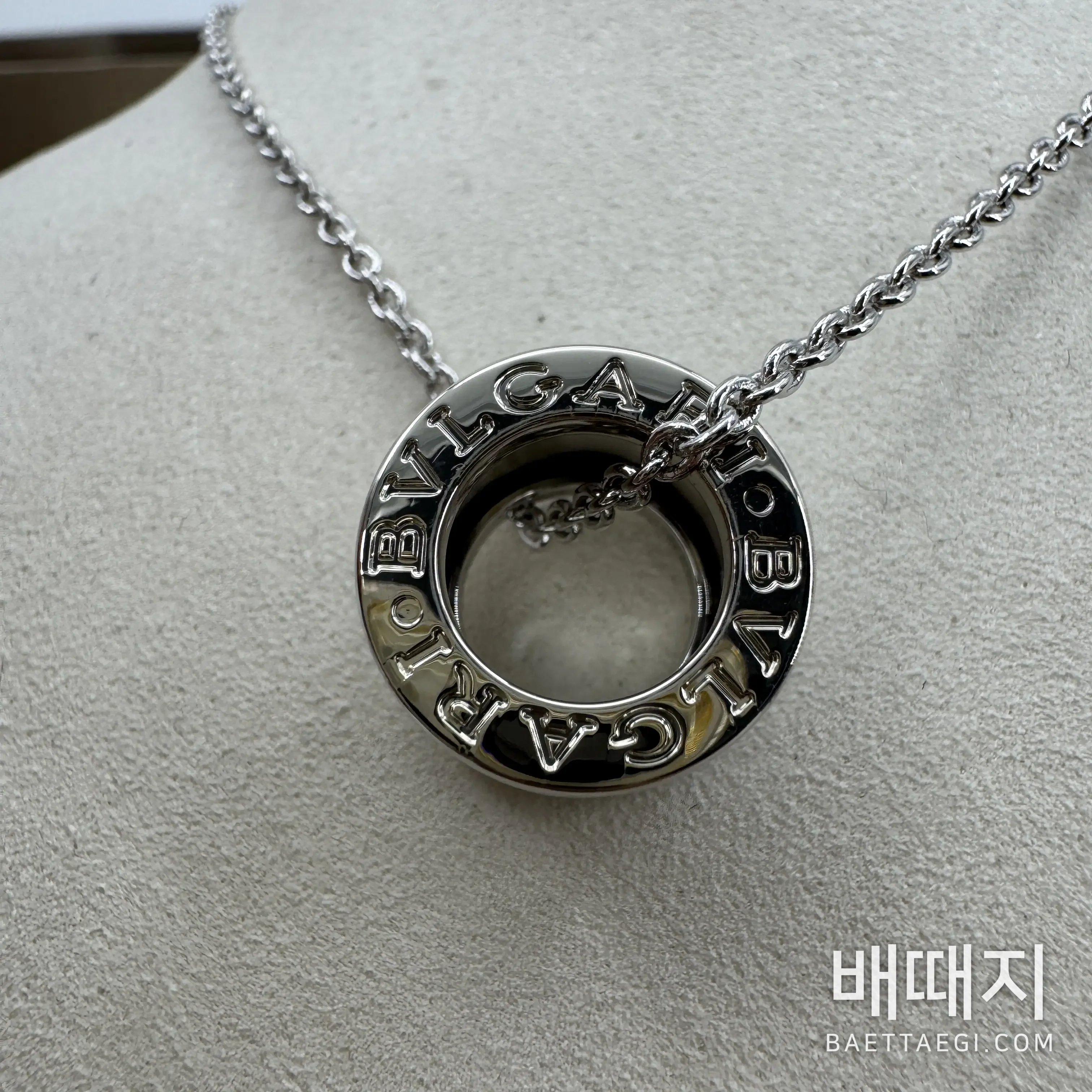 불가리 리틀레드맨 스터드 목걸이 64821 검수사진 4