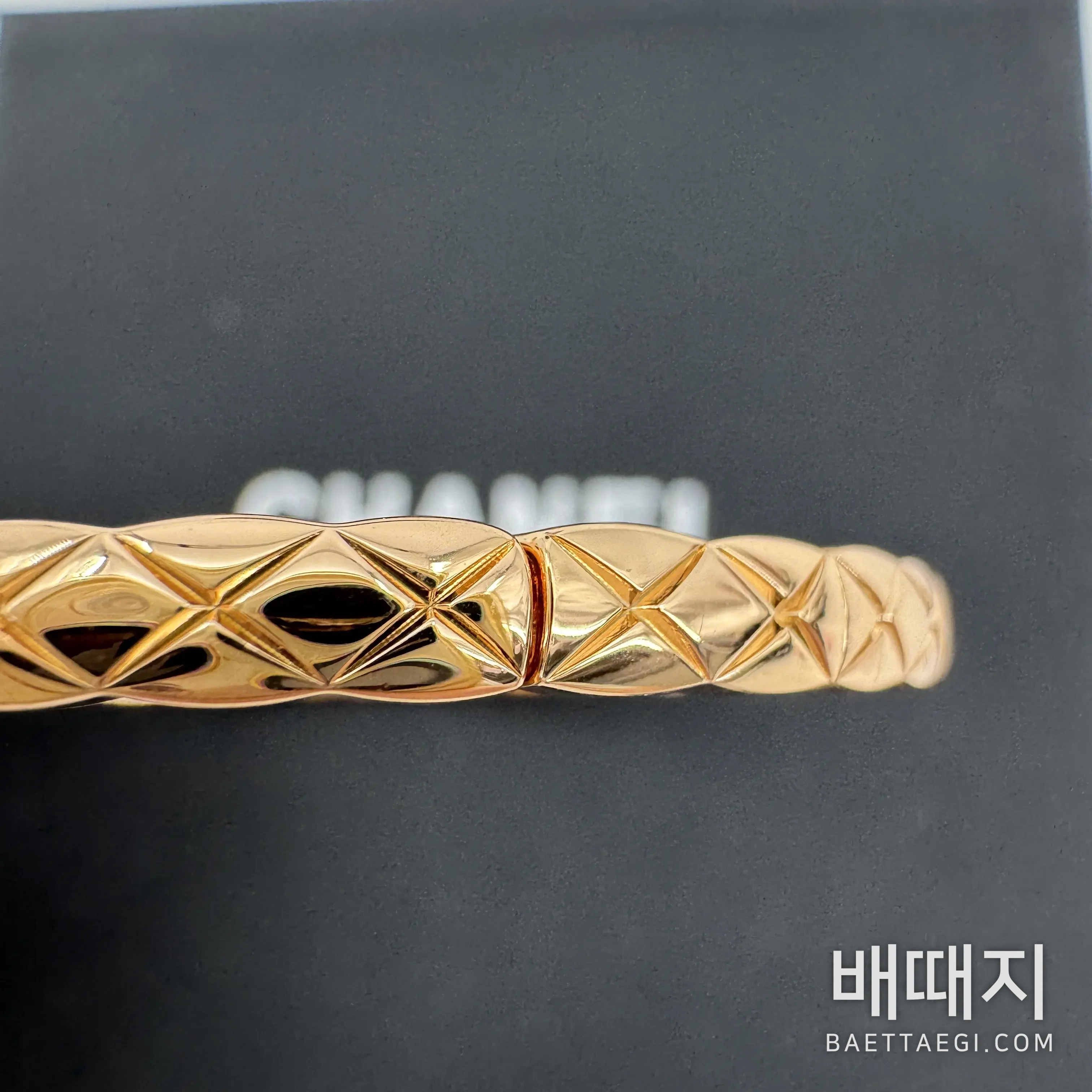 샤넬 코코 크러쉬 슬림 뱅글 팔찌 검수사진 2