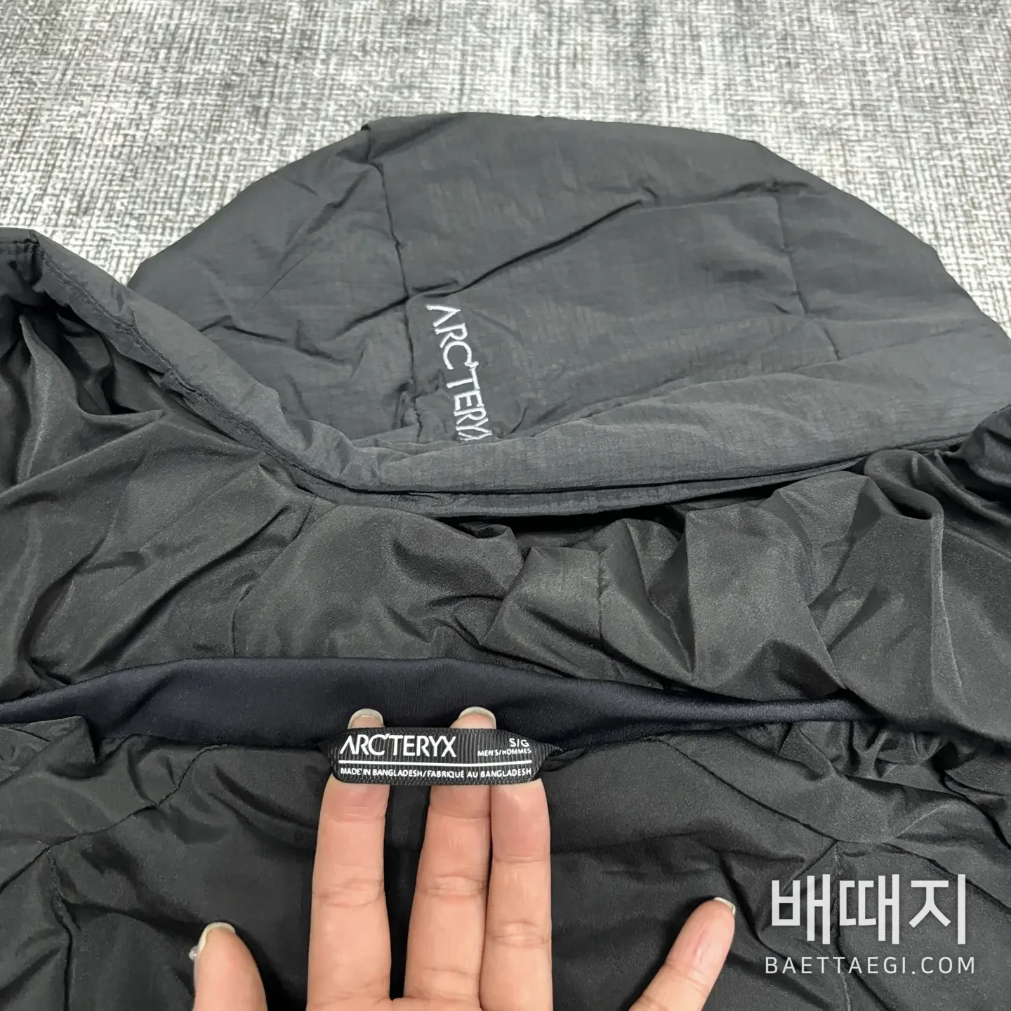 아크테릭스 [TZ] 아톰 LT 후디 2.0 블랙 200179 Arc'teryx Atom LT Hoodie 2.0 검수사진 3