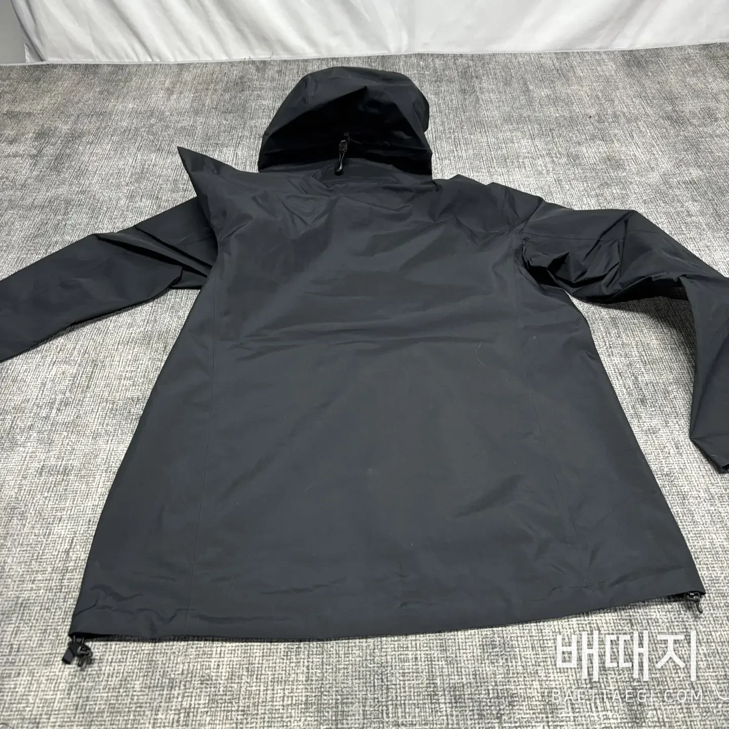 아크테릭스 베타 자켓 블랙 200154 Arc'teryx Beta Jacket Black 검수사진 2