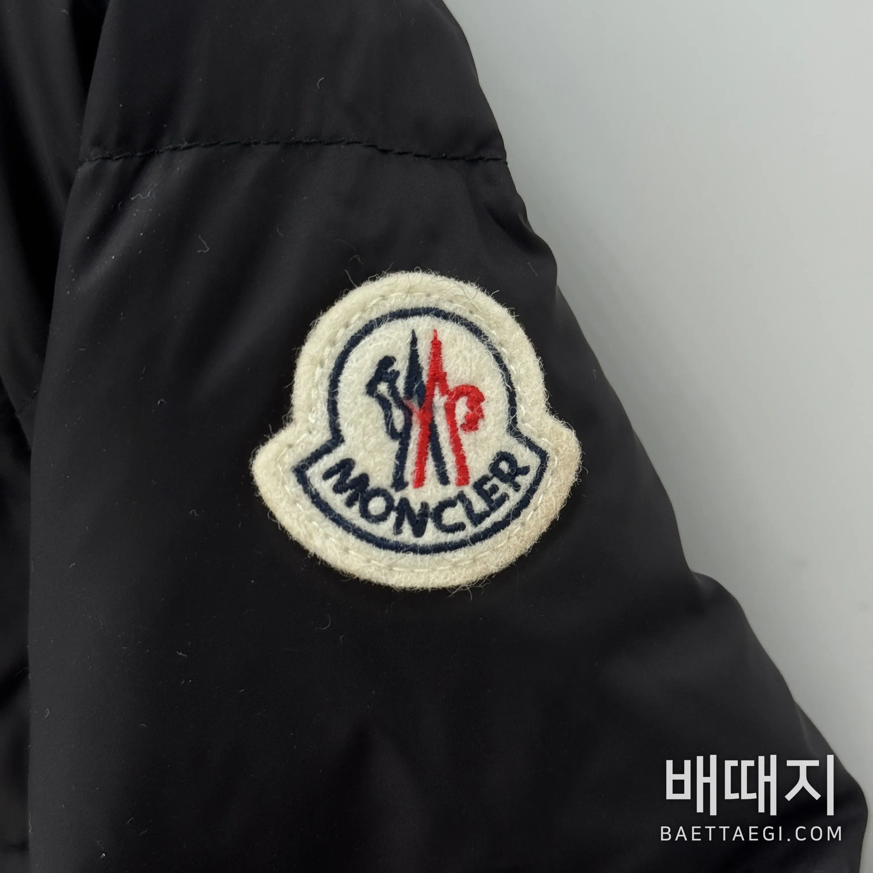 몽클레르 보에드 쇼트 다운 재킷 171035 검수사진 4