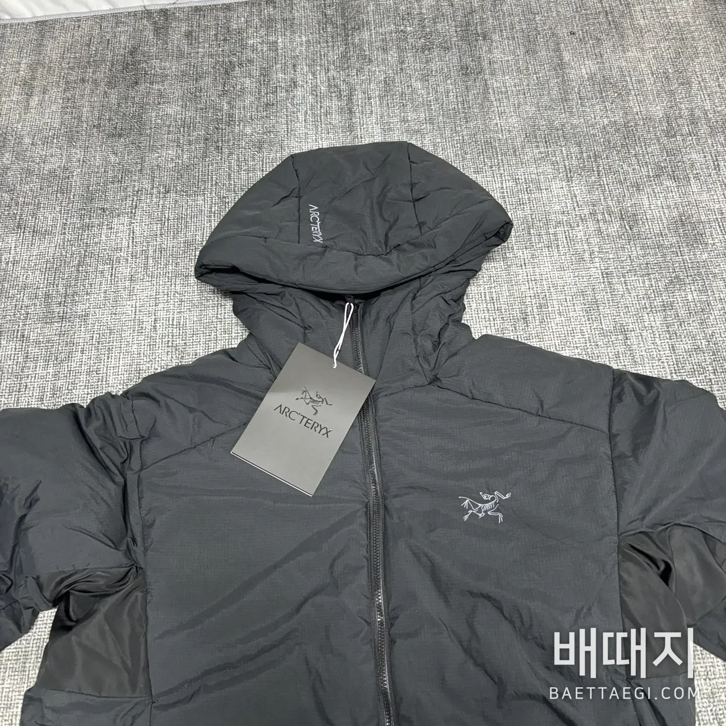 아크테릭스 [TZ] 아톰 LT 후디 2.0 블랙 200179 Arc'teryx Atom LT Hoodie 2.0 검수사진 6