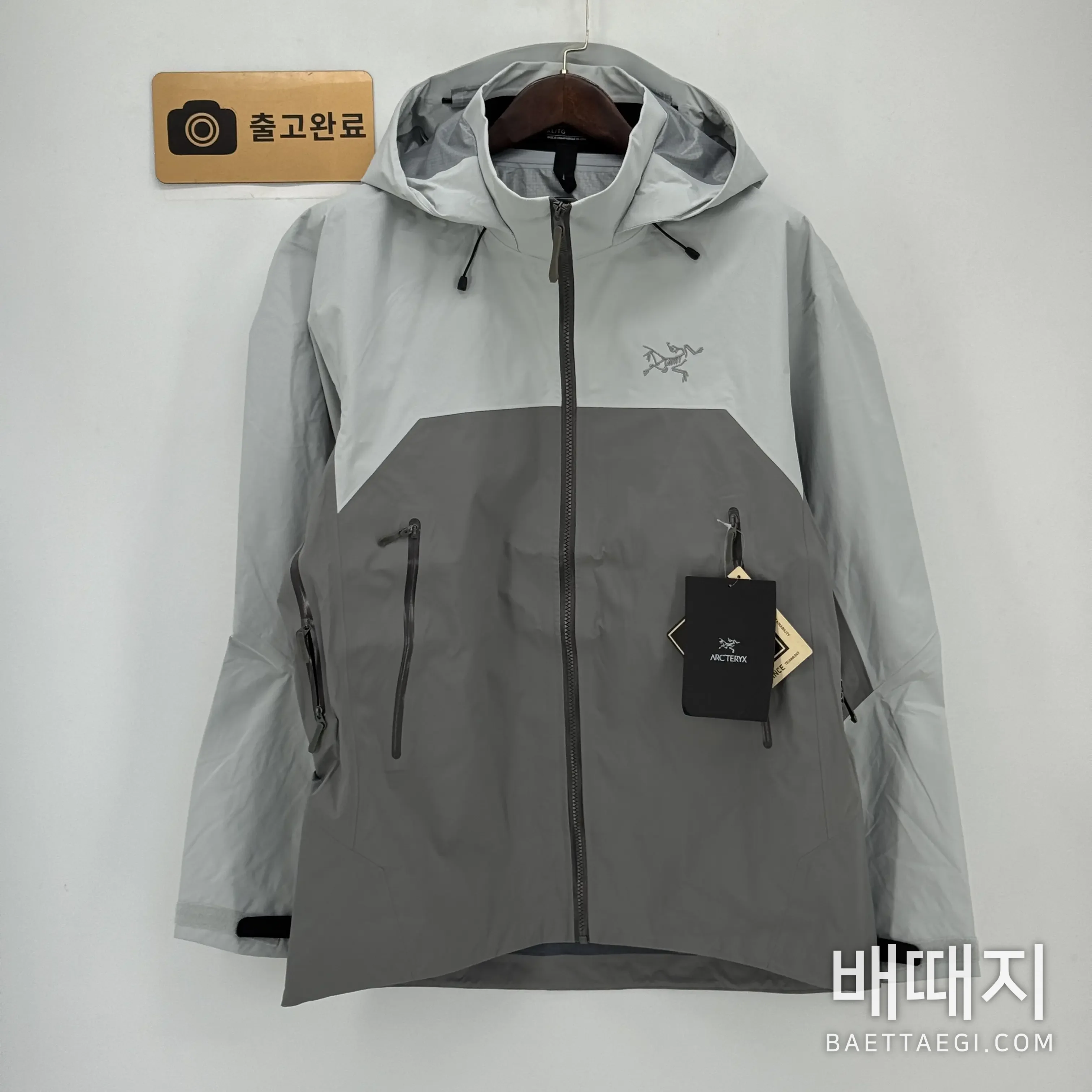 아크테릭스 [TZ] 베타 AR 자켓 보이드 그레이 200173 Arc'teryx Beta AR Jacket AR2026 검수사진 1