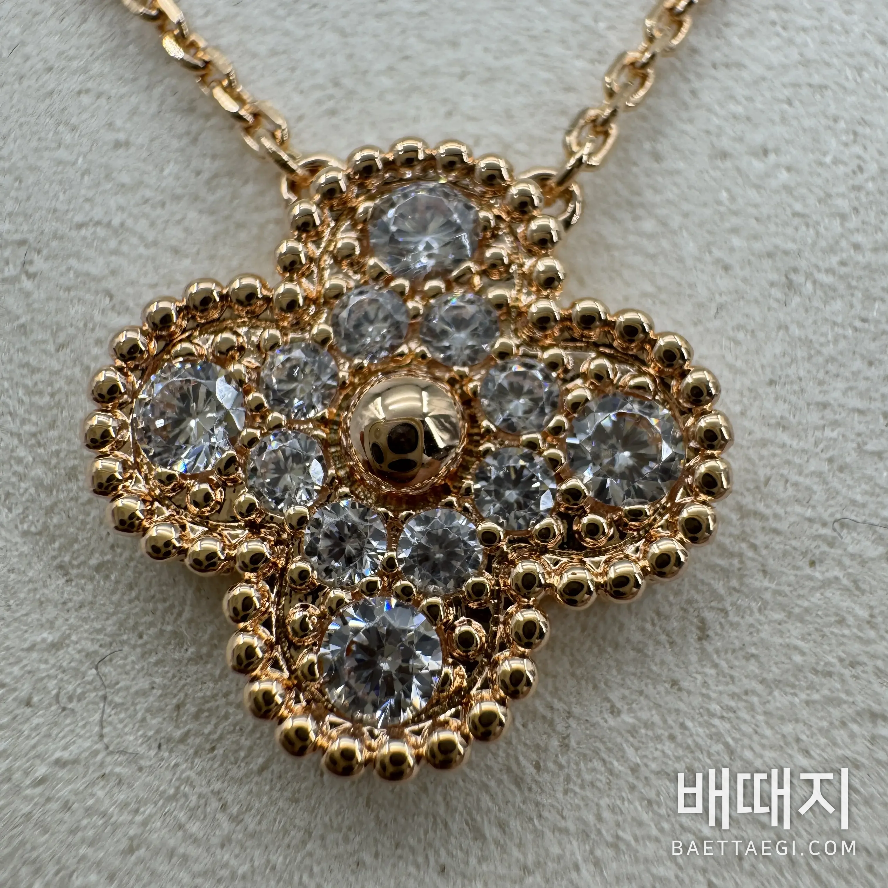반클리프앤아펠 풀 다이아몬드 사엽 클로버 목걸이 178559 검수사진 4