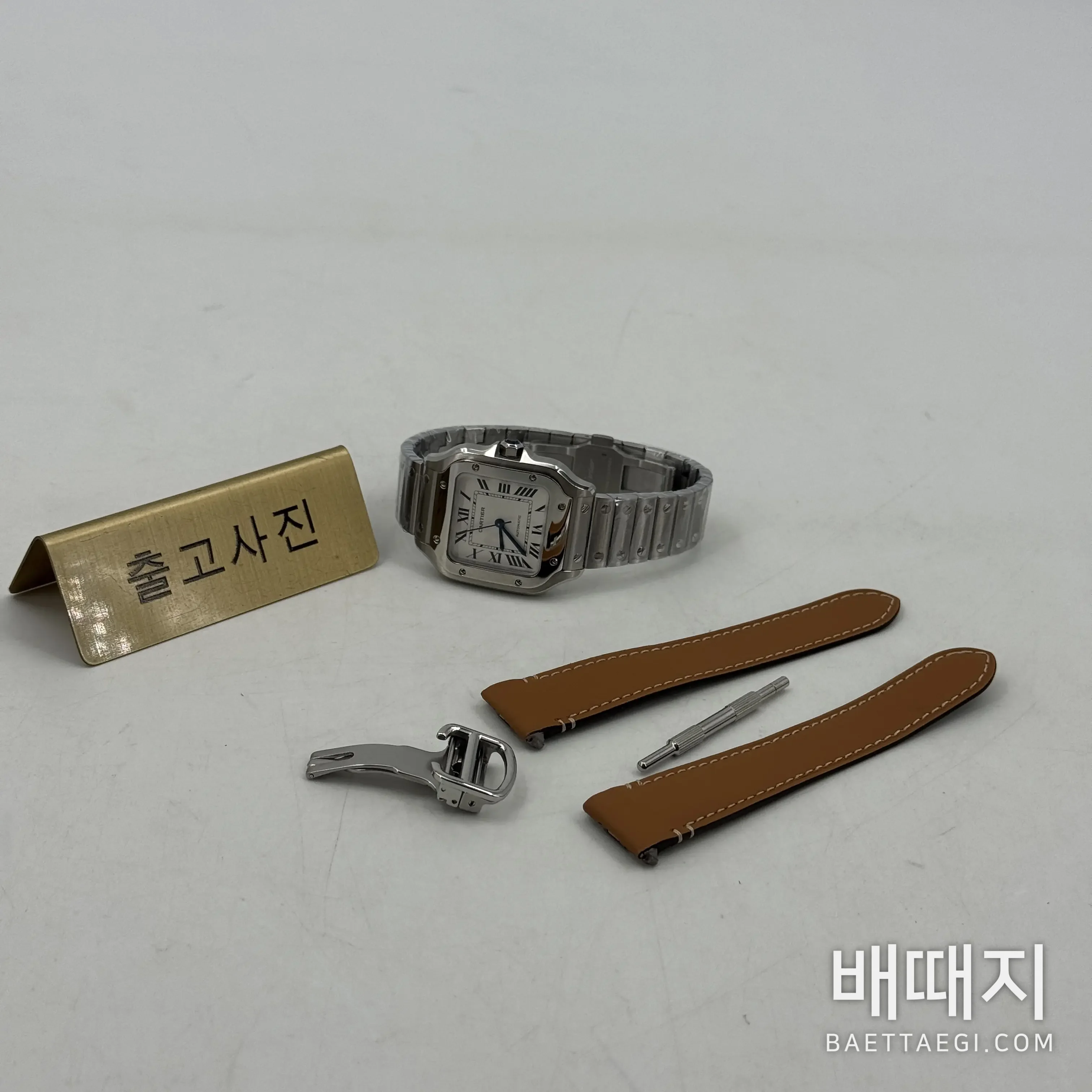 까르띠에 BV공장 산토스 미디움 오토매틱 시계 검수사진 1