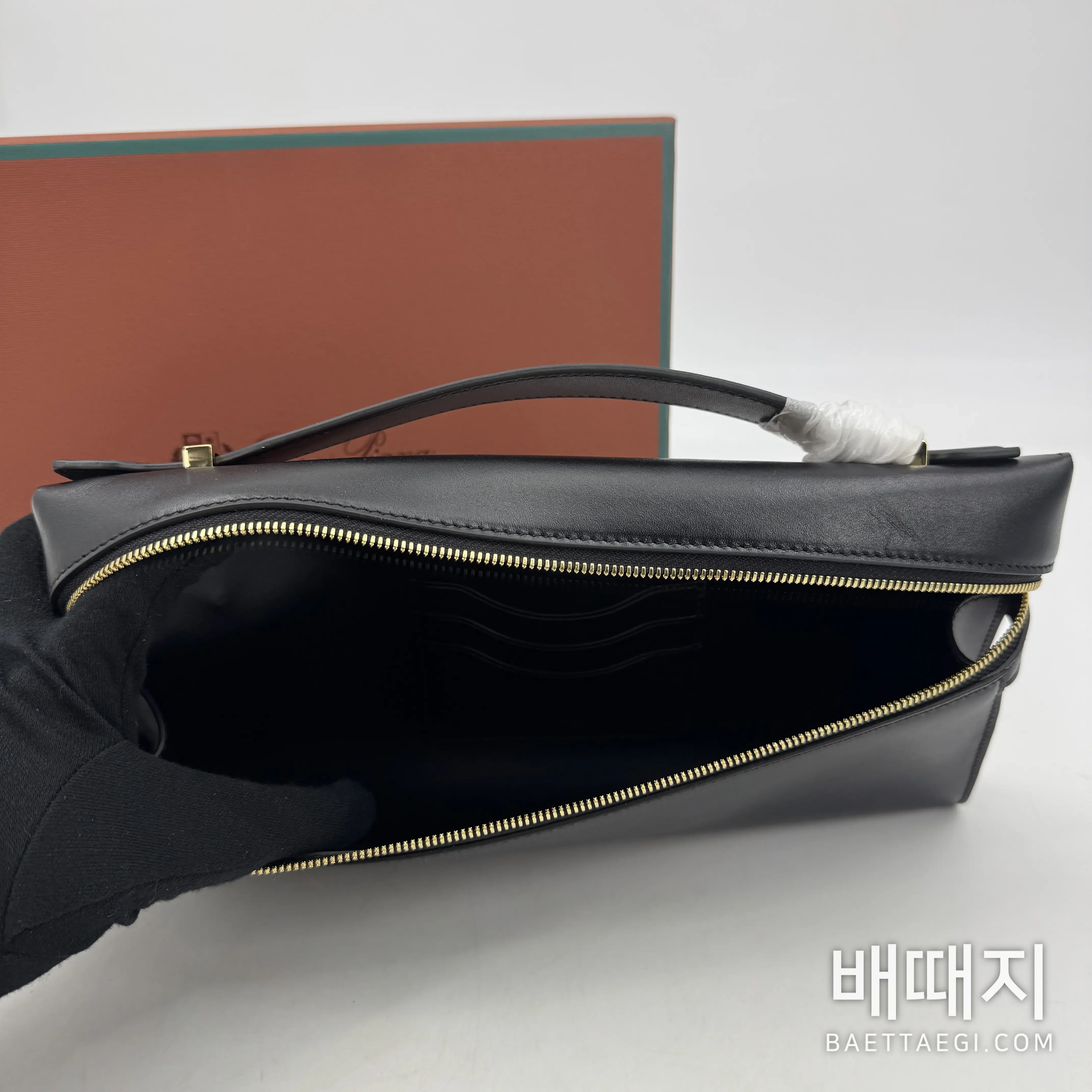 로로피아나 엑스트라 클러치백 LP29 검수사진 6