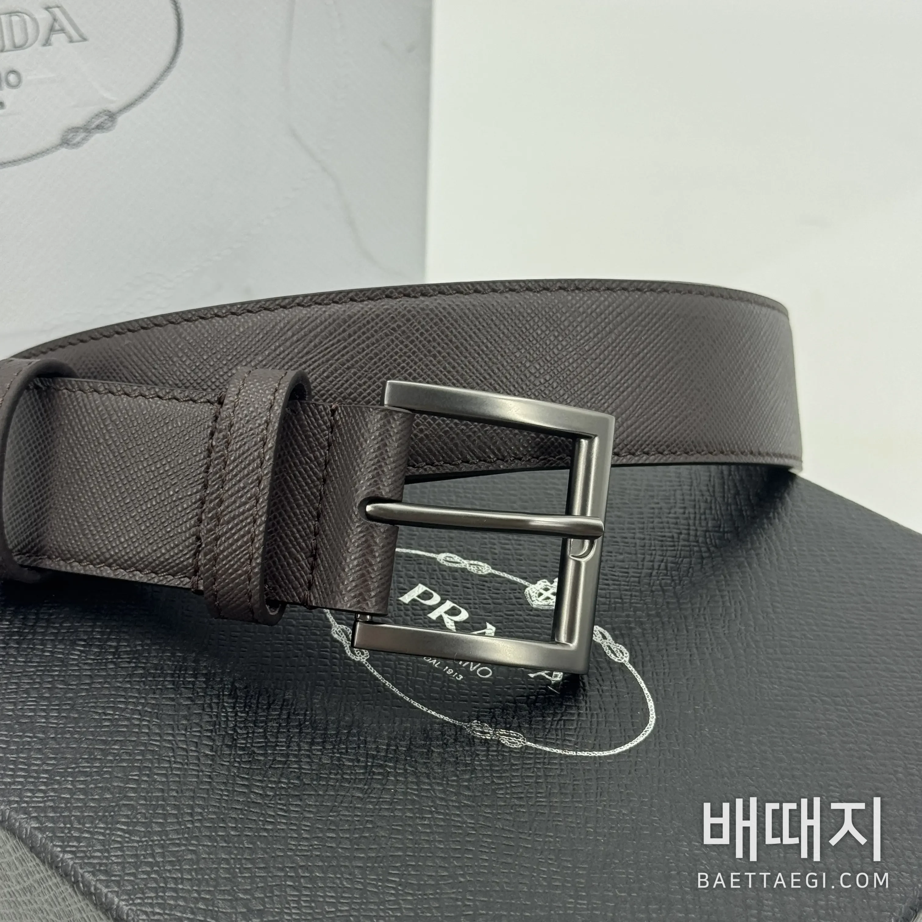프라다 사피아노 가죽 33mm 남성 벨트 179407 검수사진 3