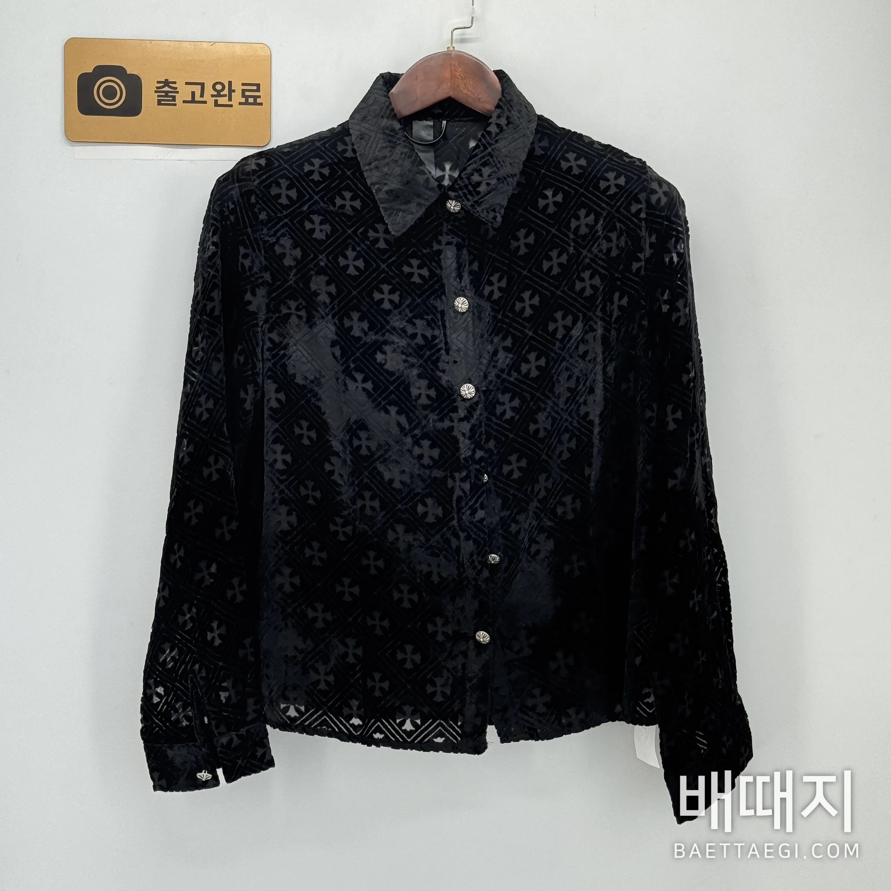 크롬하츠 마할 키타 모노그램 크로스 벨벳 셔츠 156286 검수사진 1