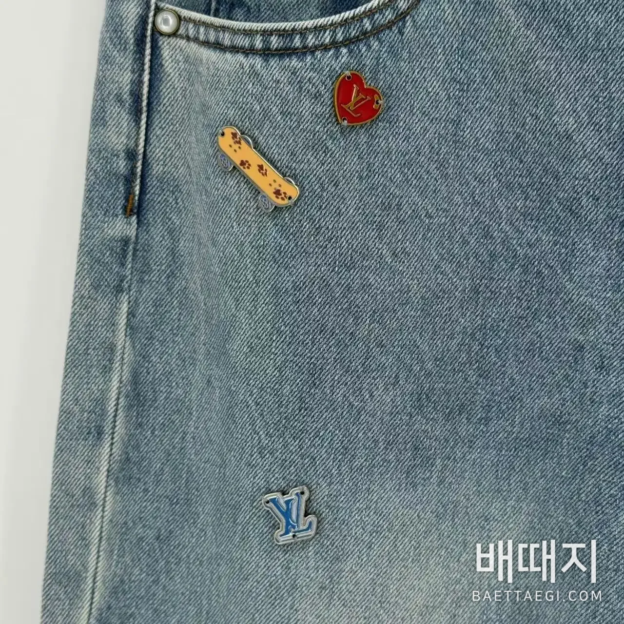 루이비통 스케이트보드 진 남성 바지 185167 검수사진 4