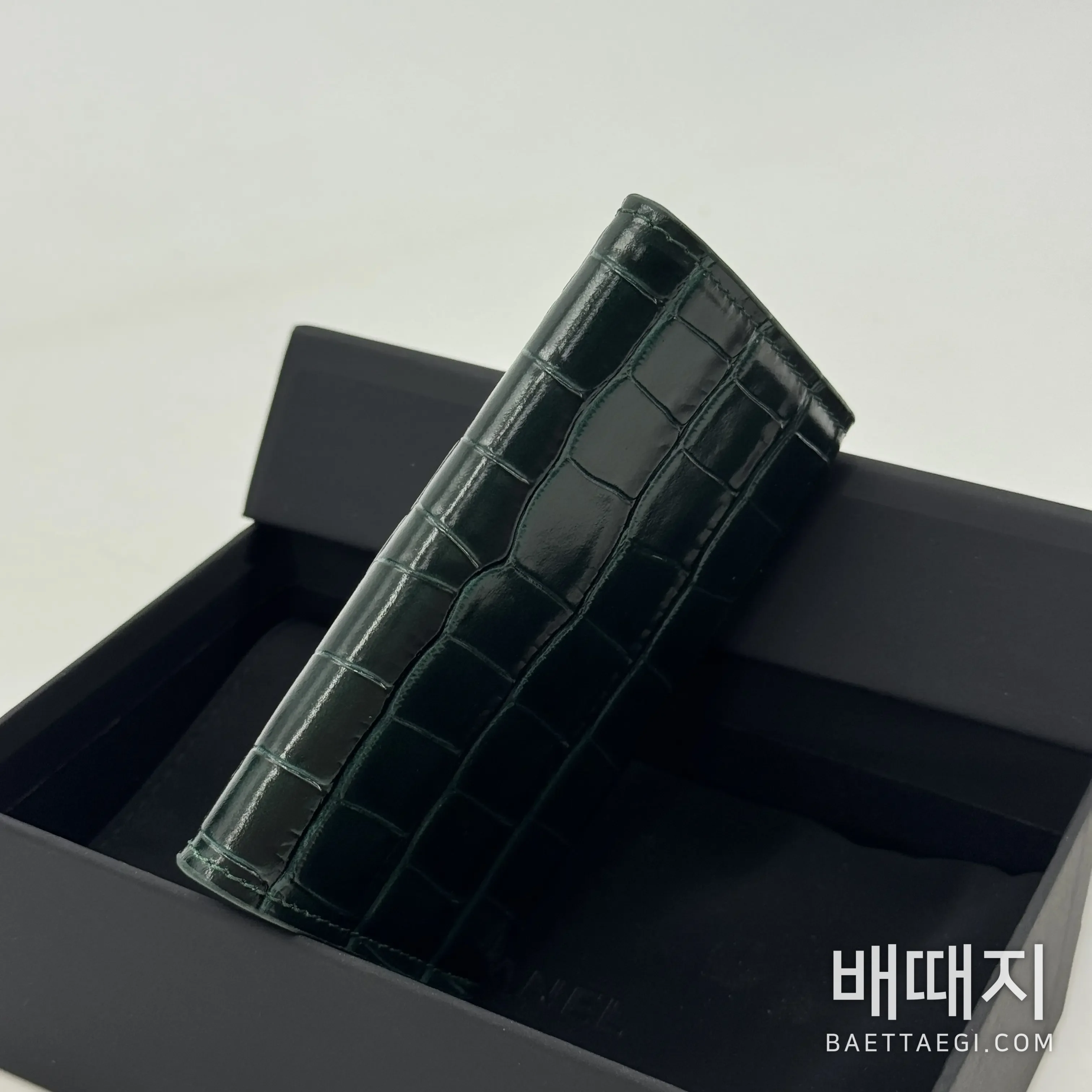 샤넬 그린 크로코다일 카드홀더 지갑 150005 검수사진 4