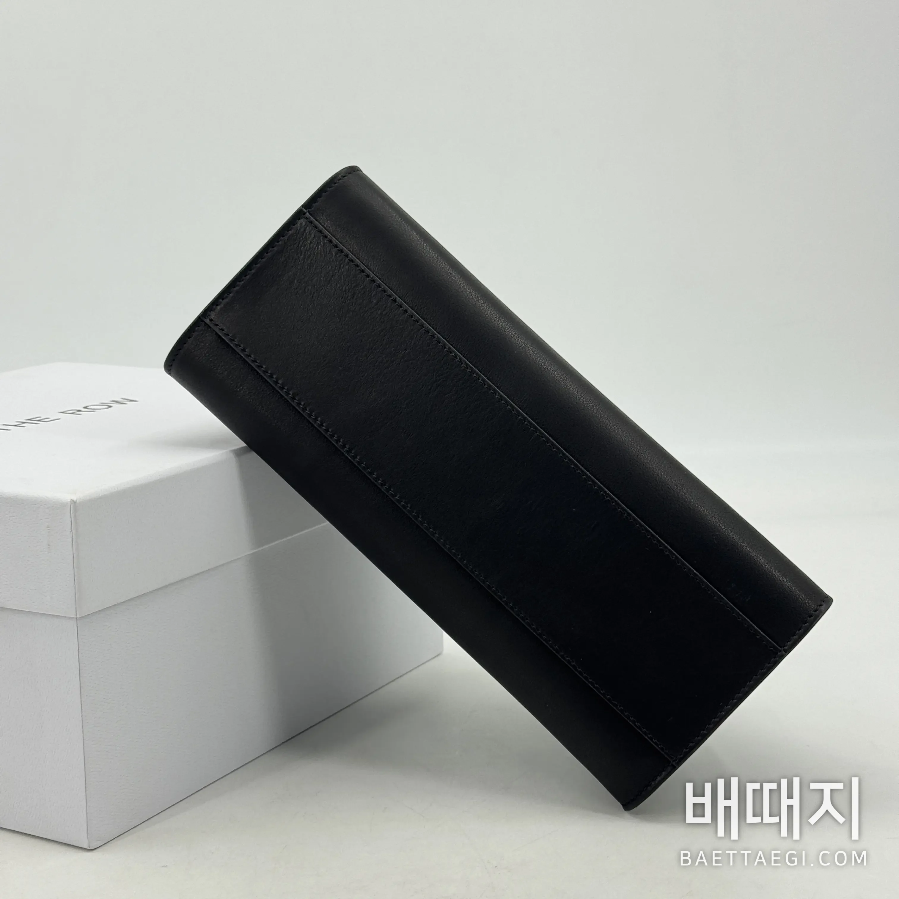 더로우 페기백 클러치백 75764 검수사진 4