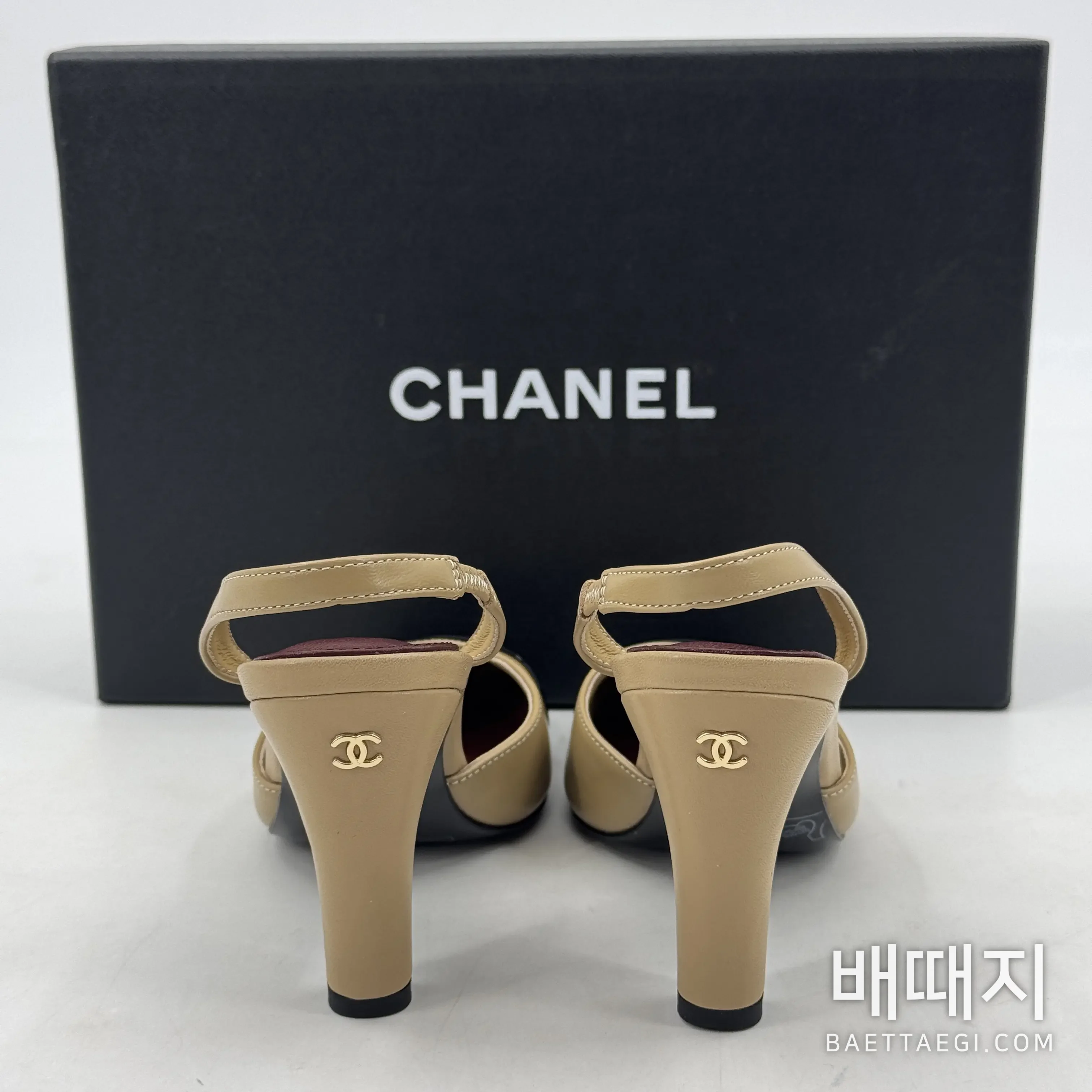 샤넬 플랫 여성 가죽 더블 C 로고 188064 검수사진 5