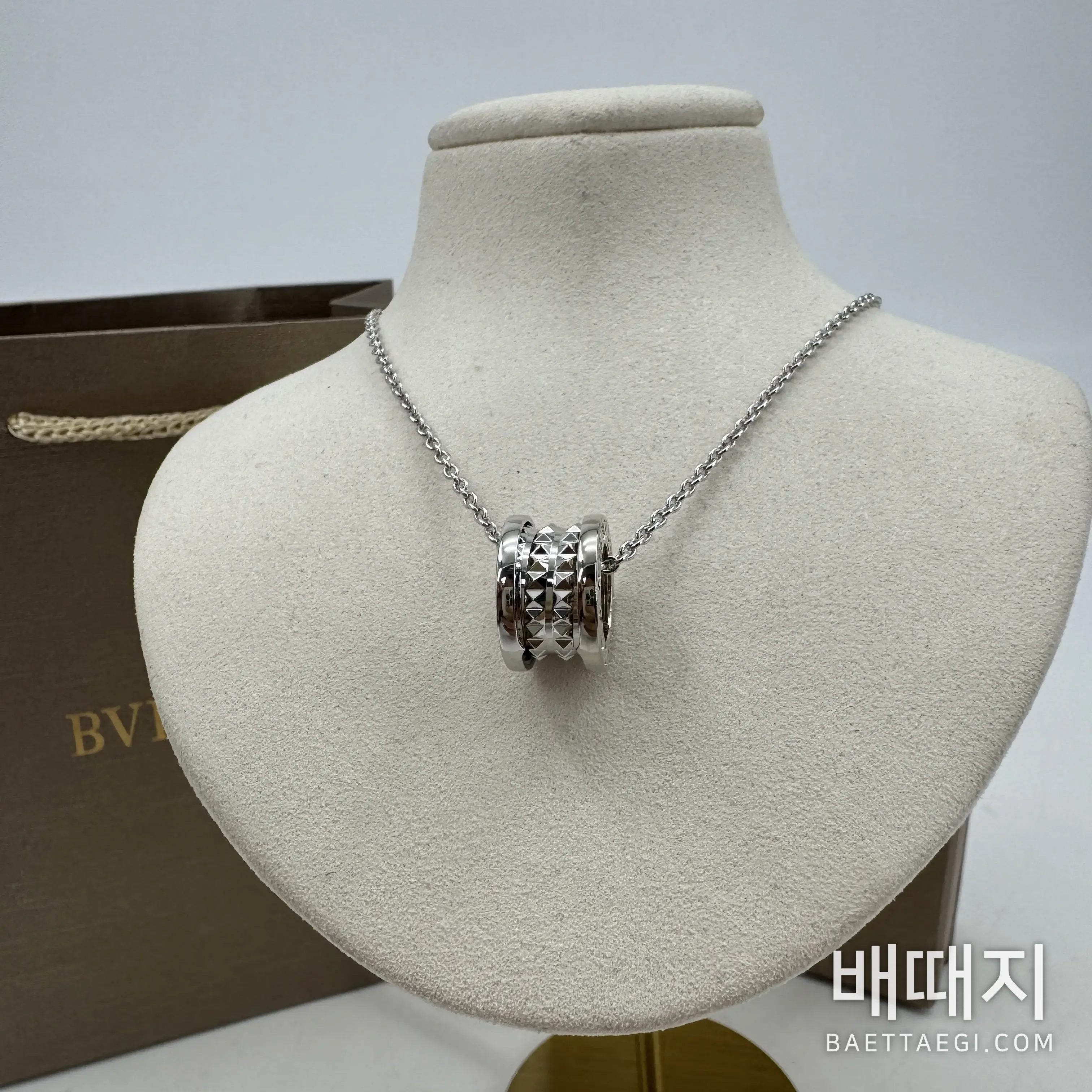 불가리 리틀레드맨 스터드 목걸이 64821 검수사진 2