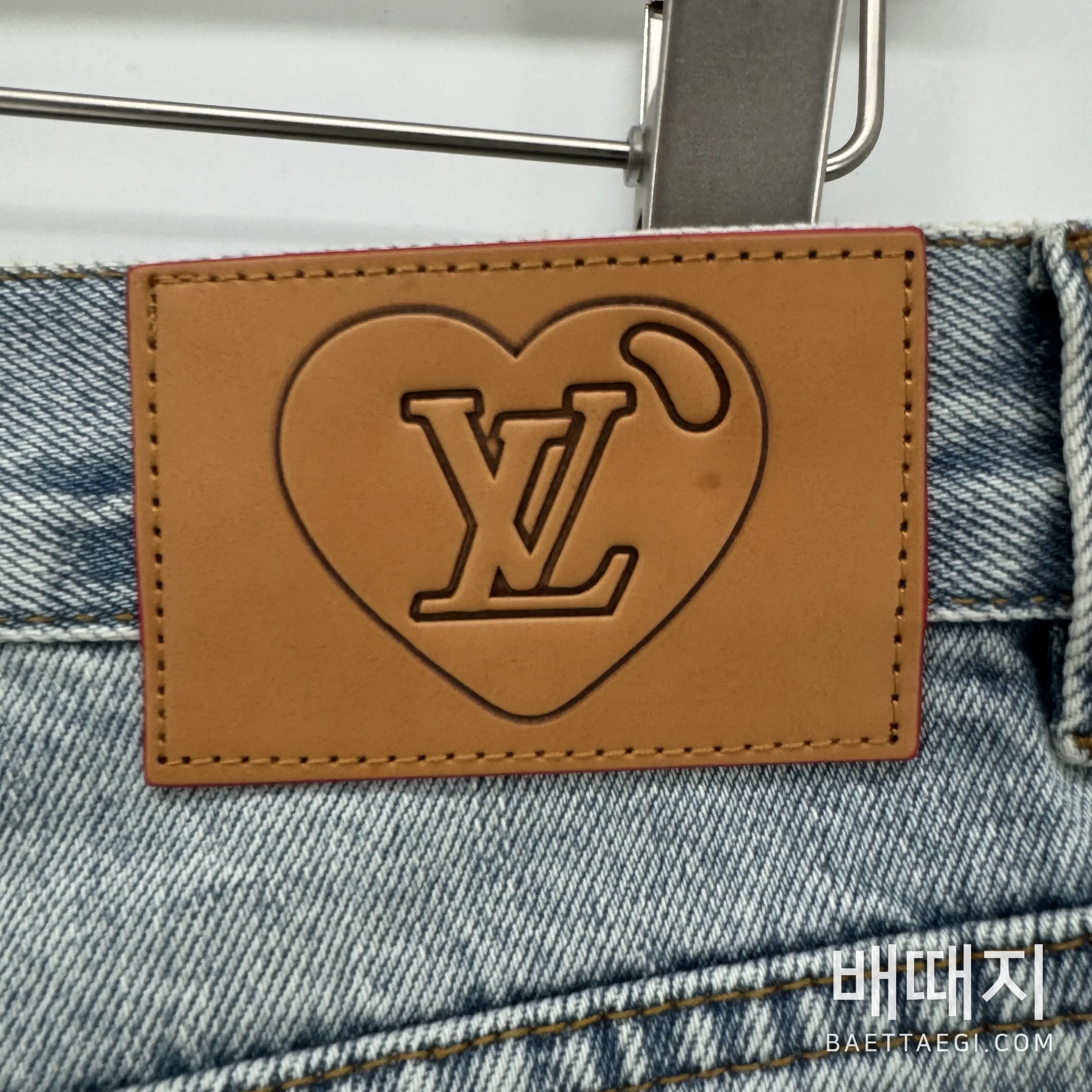 루이비통 스케이트보드 진 남성 바지 185167 검수사진 7