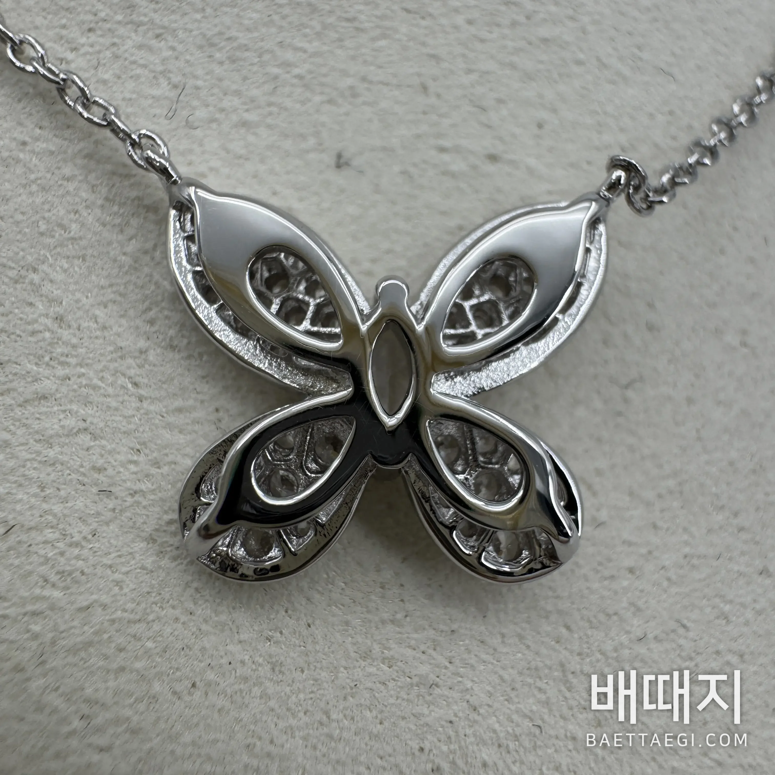 그라프 나비 모티브 다이아몬드 목걸이 125002 검수사진 4