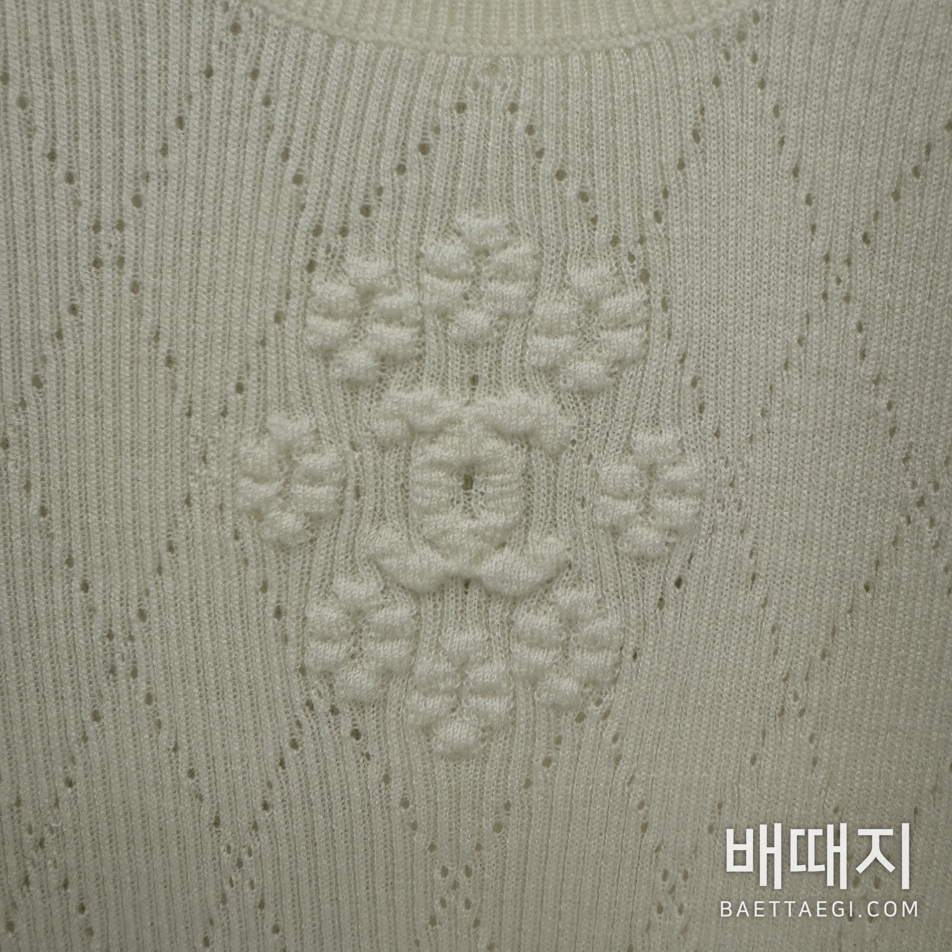 샤넬 다이아몬드 장식 여성 반팔 니트 티셔츠 41634 검수사진 4