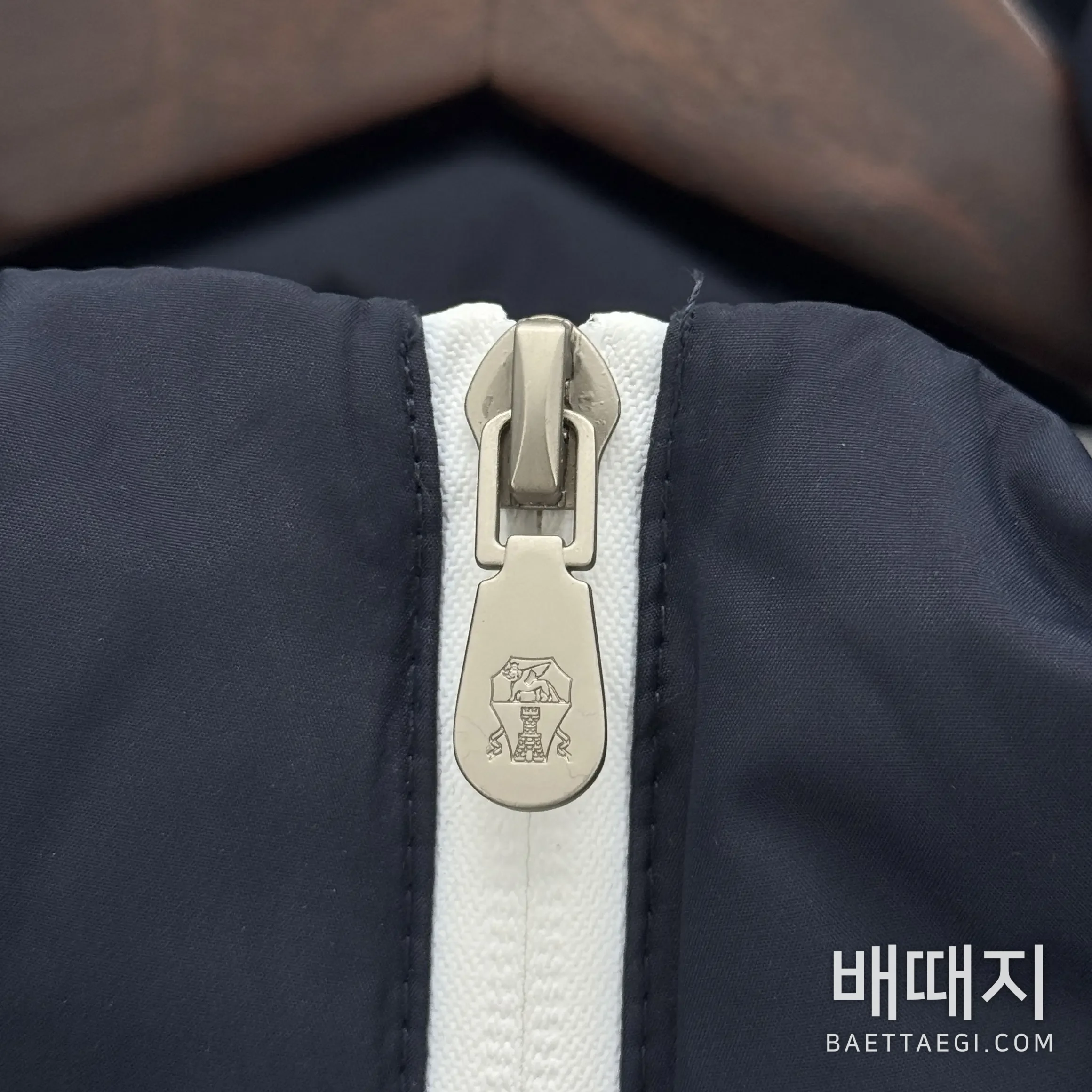 브루넬로쿠치넬리 남성 다운 자켓 197451 검수사진 2
