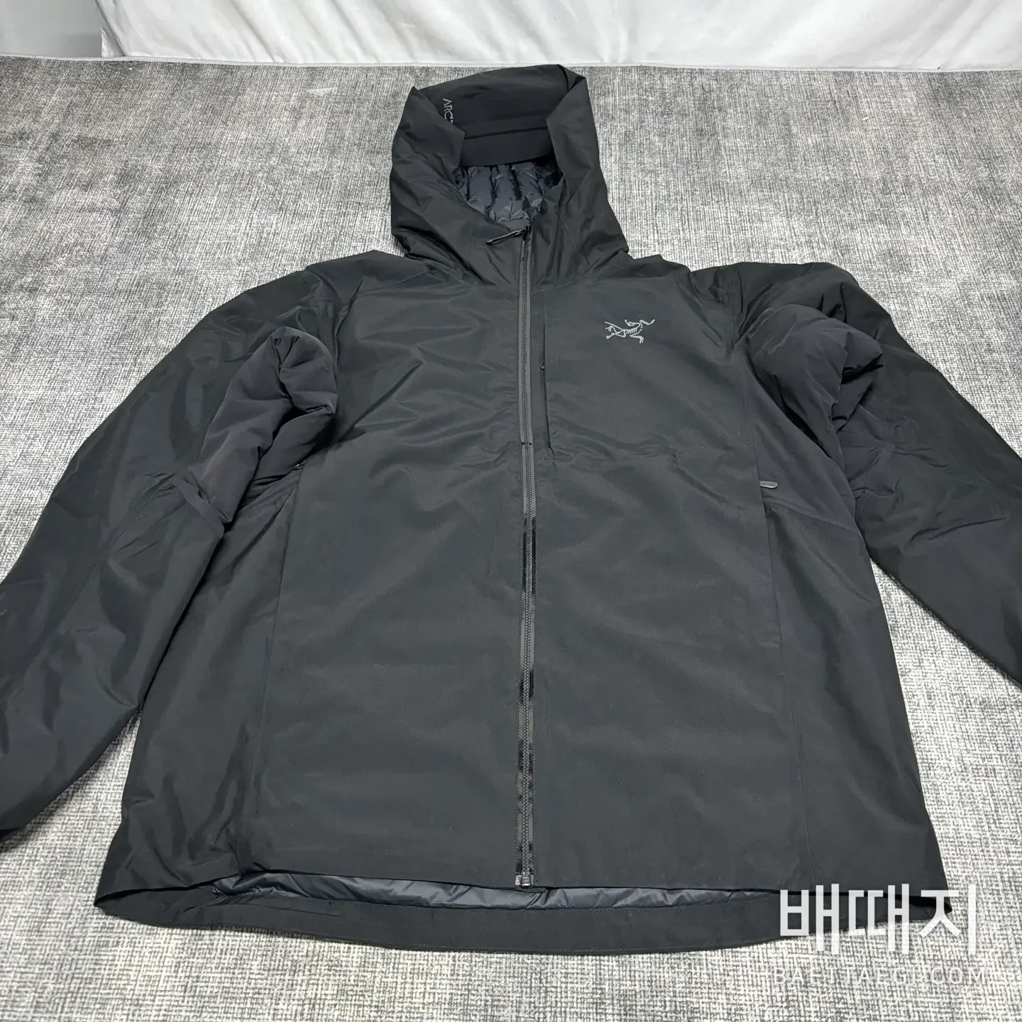 아크테릭스 [XF] 솔라노 다운 후디 블랙 206906 Arc'teryx Solano Down Hoody 검수사진 1
