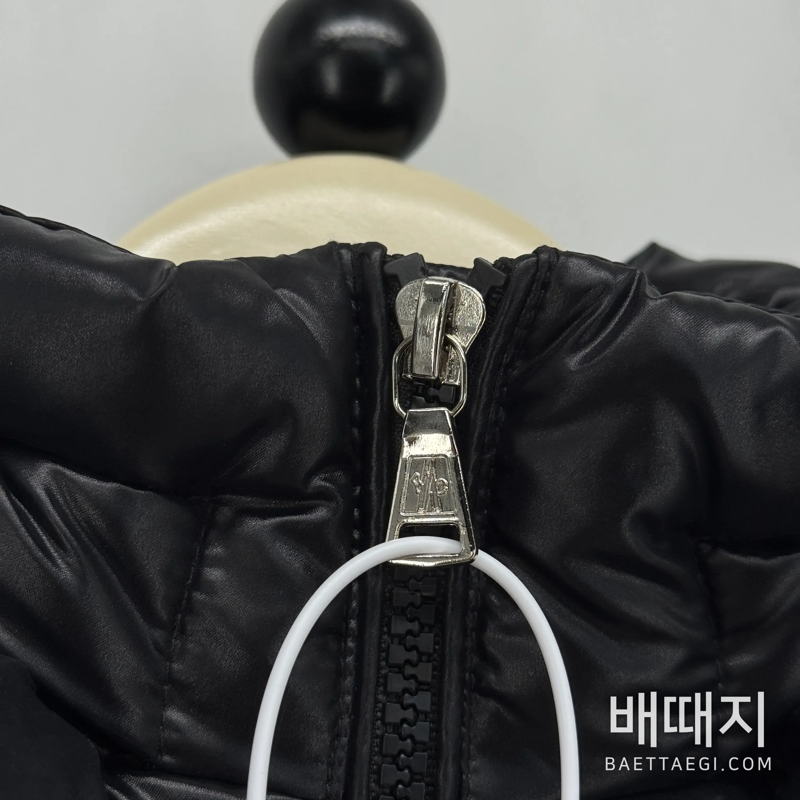 몽클레르 키즈 자켓/패딩 100−160 검수사진 3