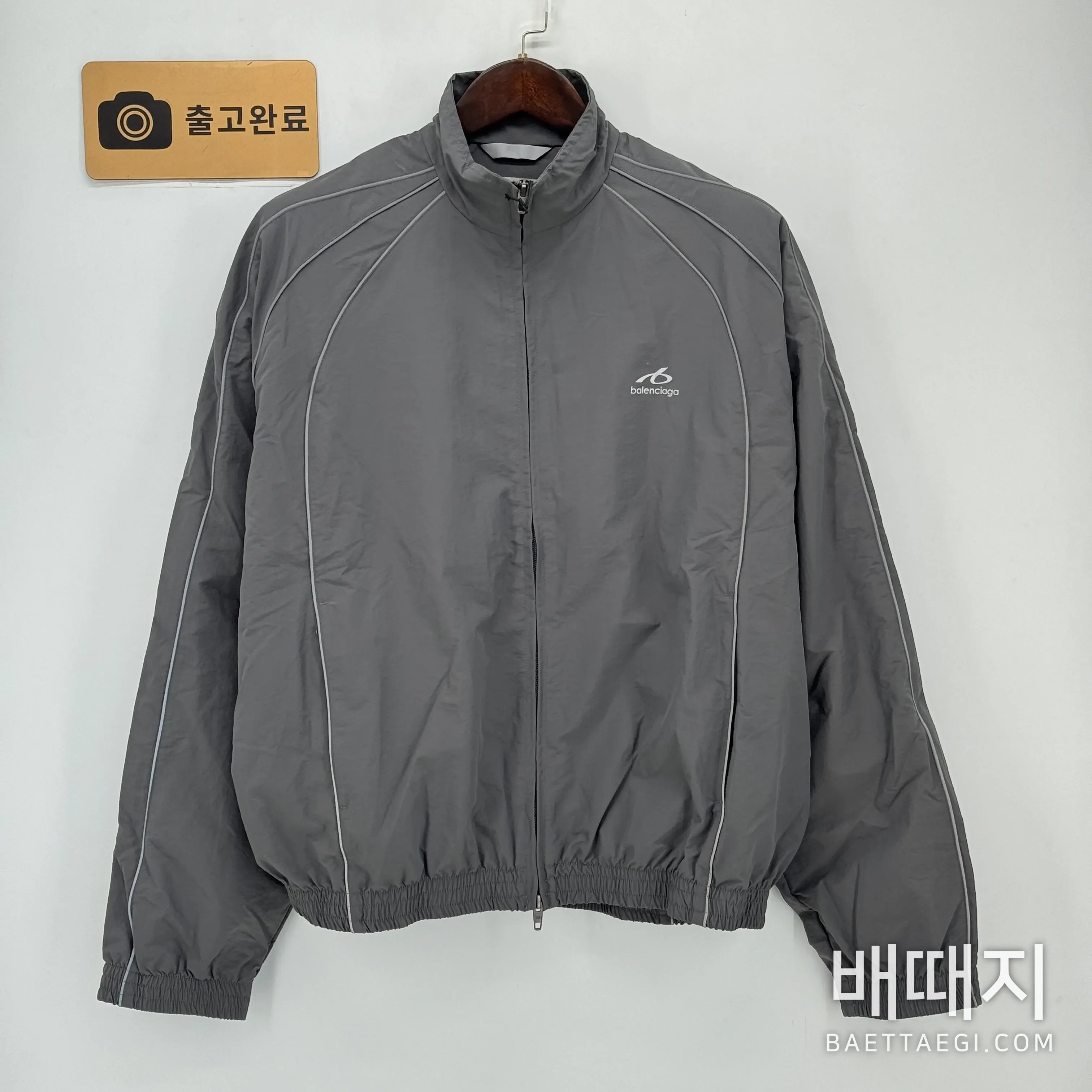 발렌시아가 나일론 남성 자켓 146736 검수사진 1