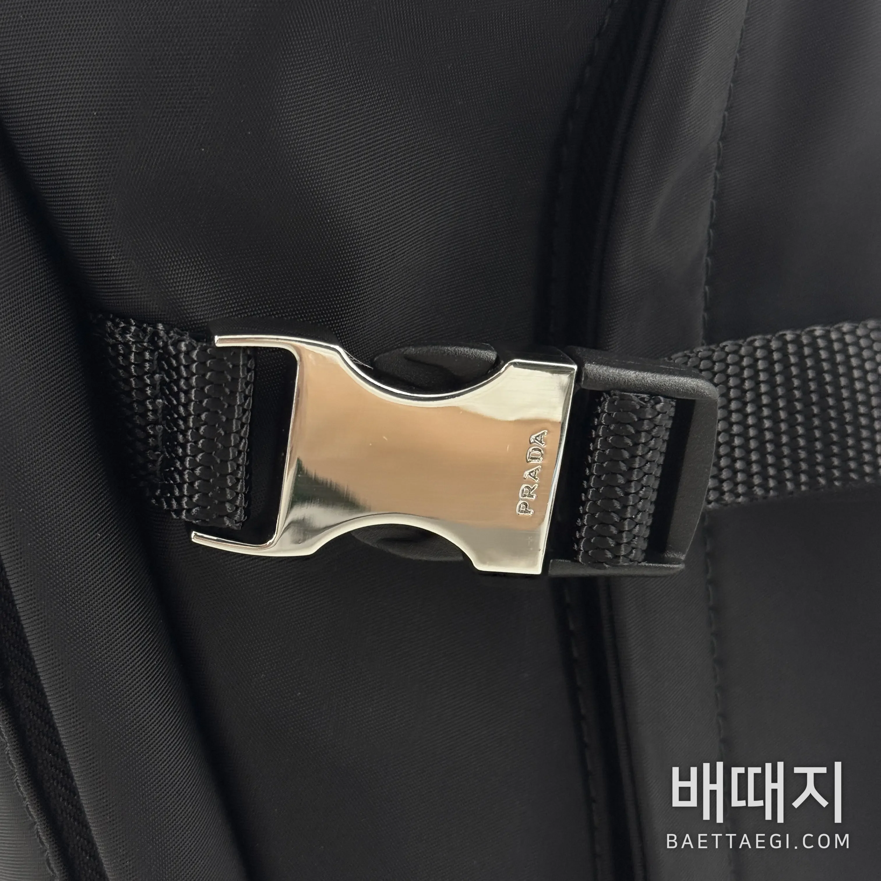 프라다 사피아노 가죽 백팩 2VZ022 검수사진 8