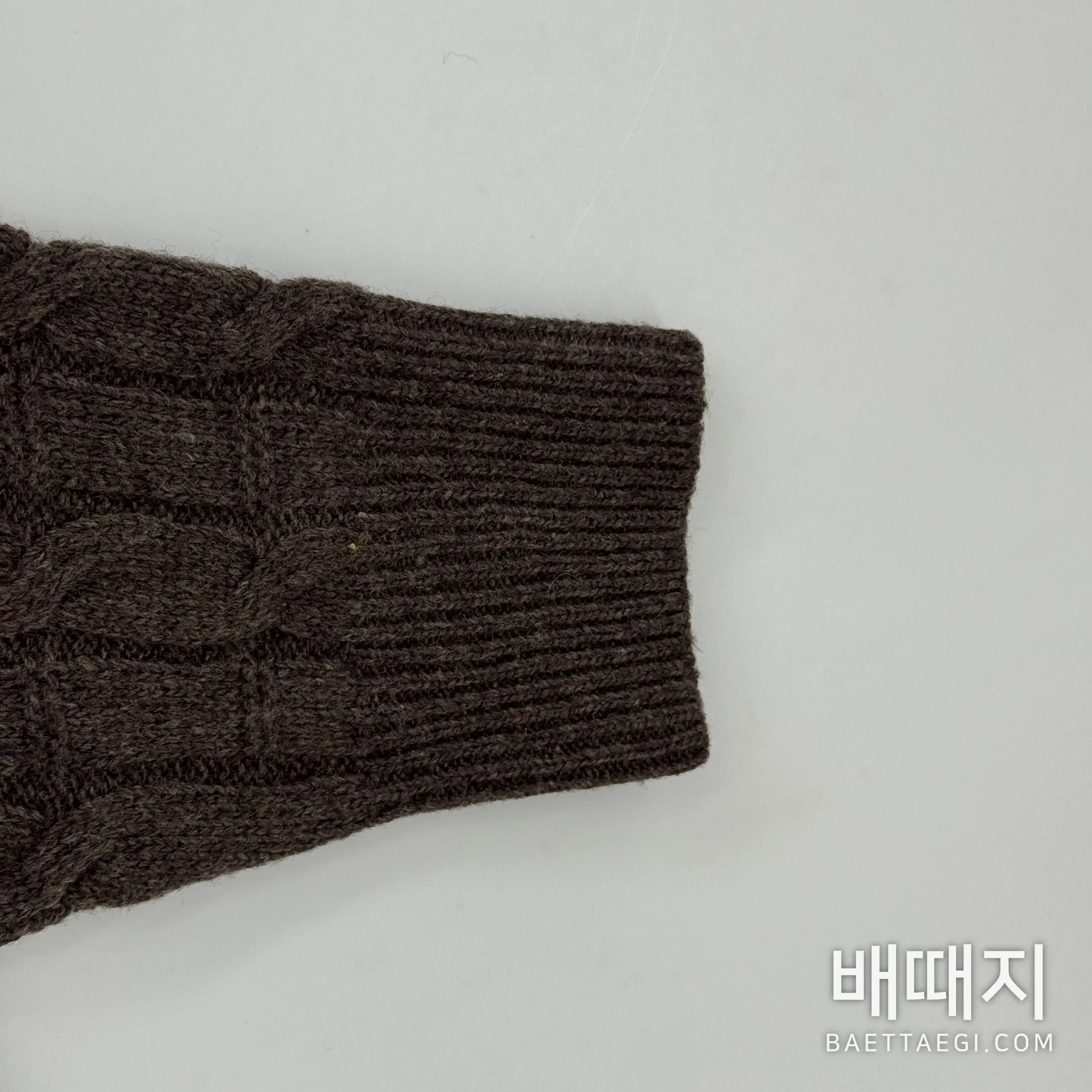로에베 메리노 울 가디건 199601 검수사진 5