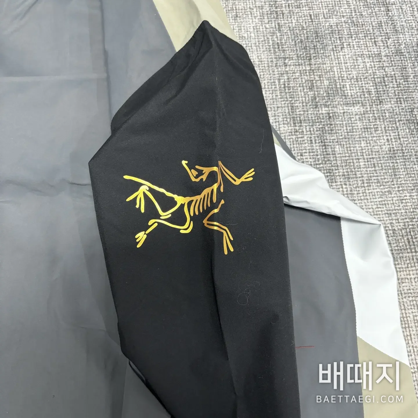 아크테릭스 빔즈 베타 자켓 디멘션 일본 한정 200147 Arc'teryx BEAMS Beta Jacket Dimensions 검수사진 5