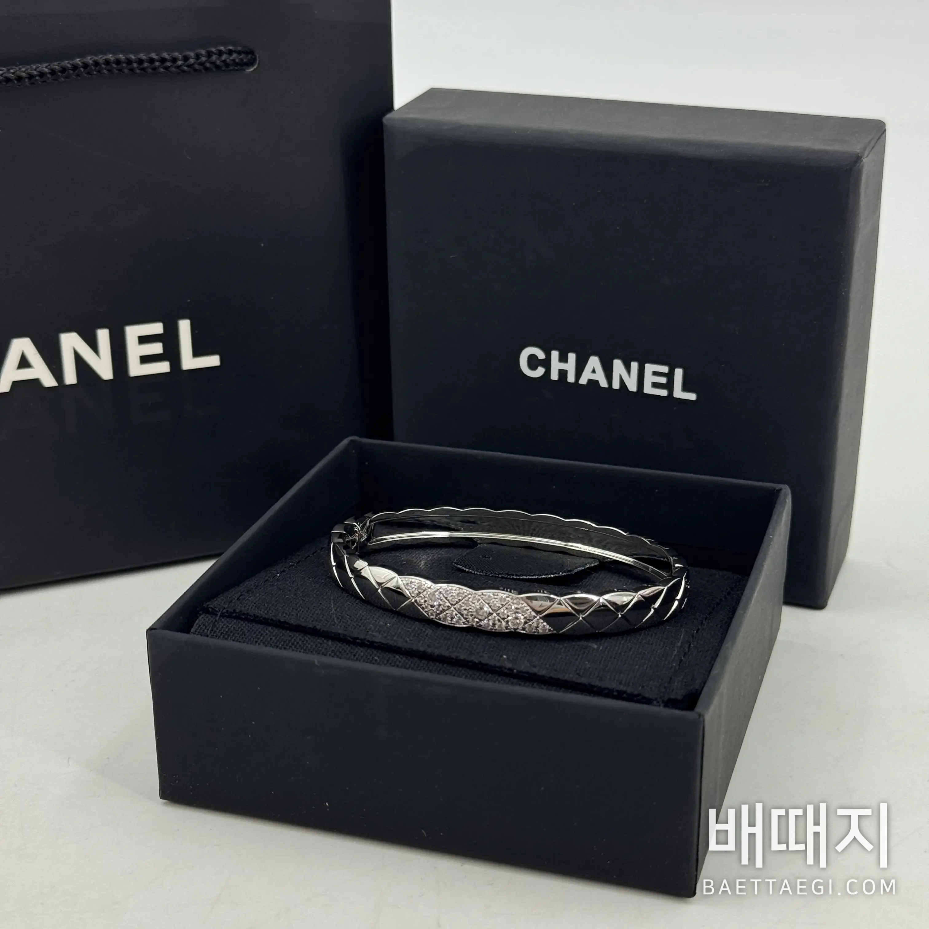 샤넬 코코 크러쉬 팔찌 검수사진 2