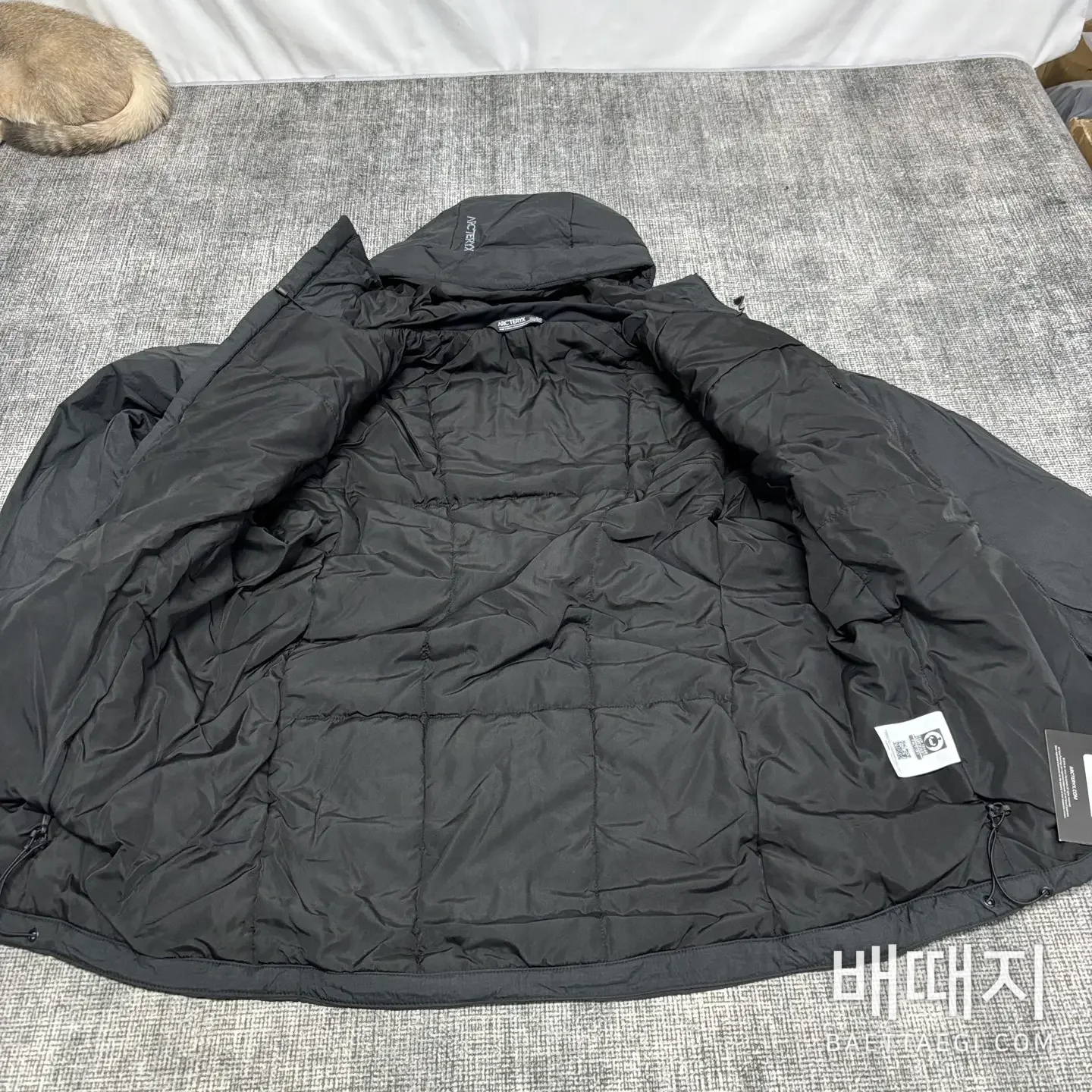 아크테릭스 [TZ] 아톰 LT 후디 2.0 블랙 200179 Arc'teryx Atom LT Hoodie 2.0 검수사진 3