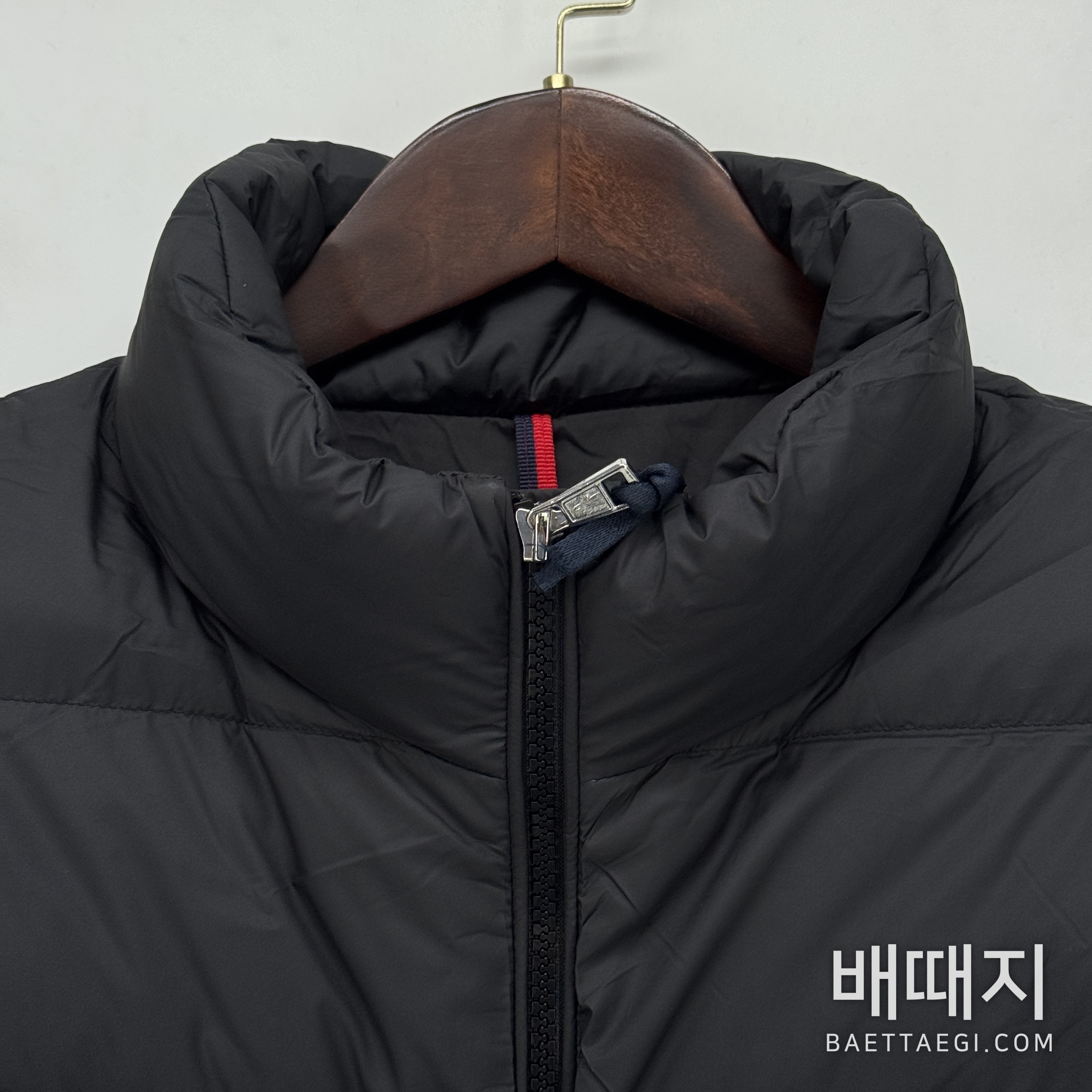 몽클레르 남성 슬림 다운 패딩 점퍼 186802 검수사진 10