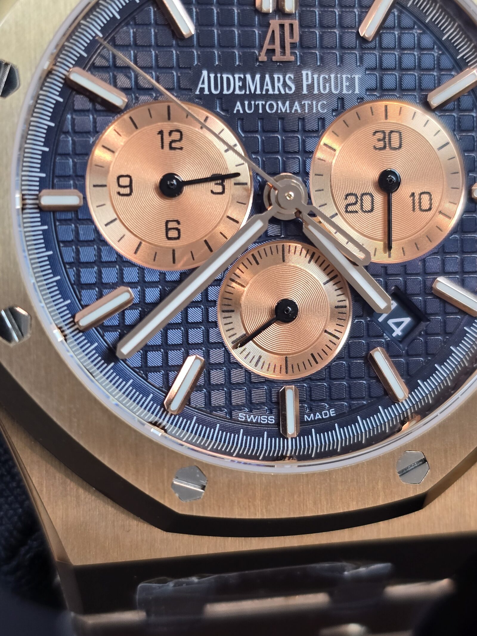 오데마피게 로열 오크 크로노그래프 41mm 검수사진 9