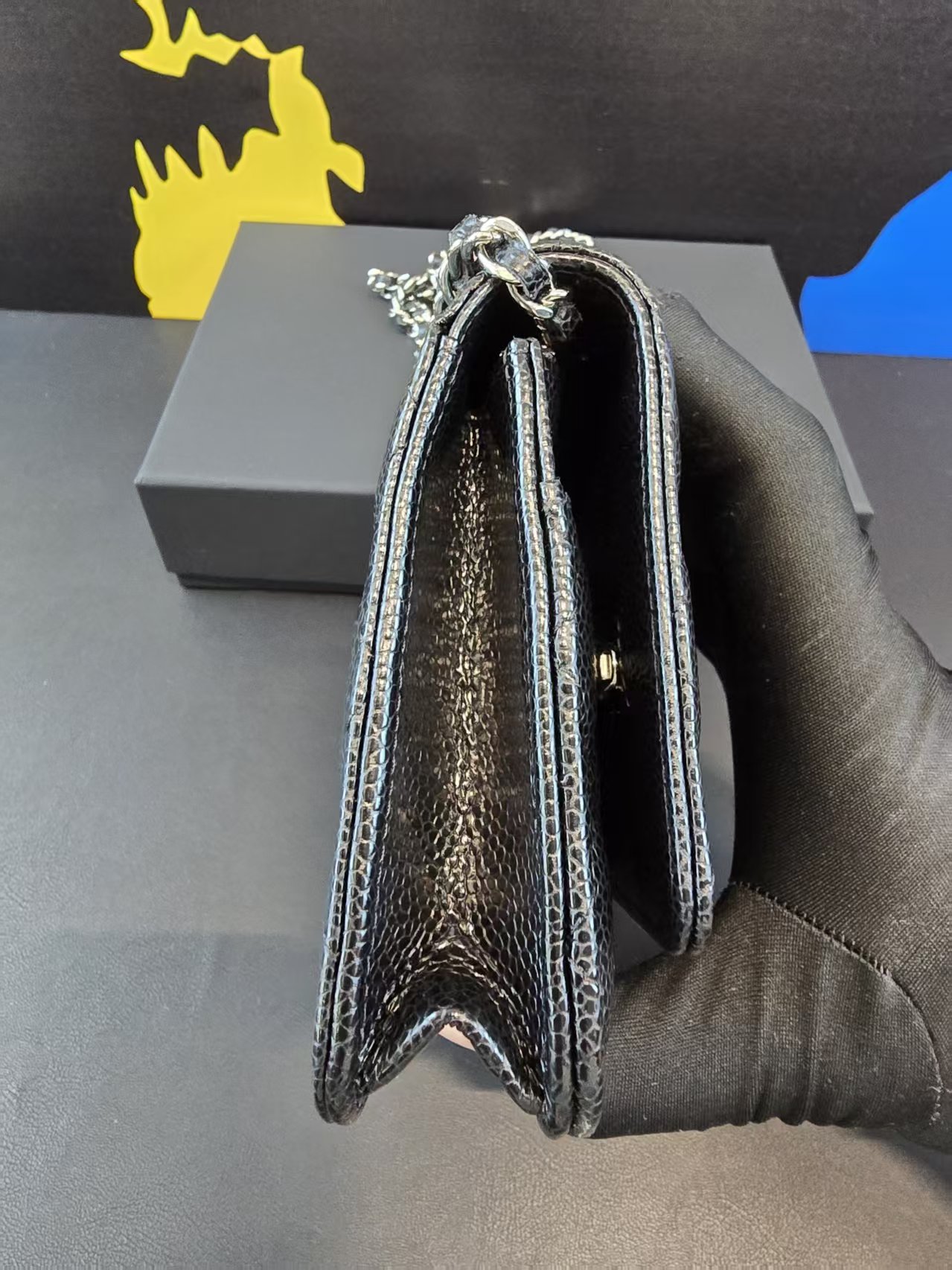 샤넬 클래식 캐비어 송아지가죽 체인 지갑 21764 검수사진 6