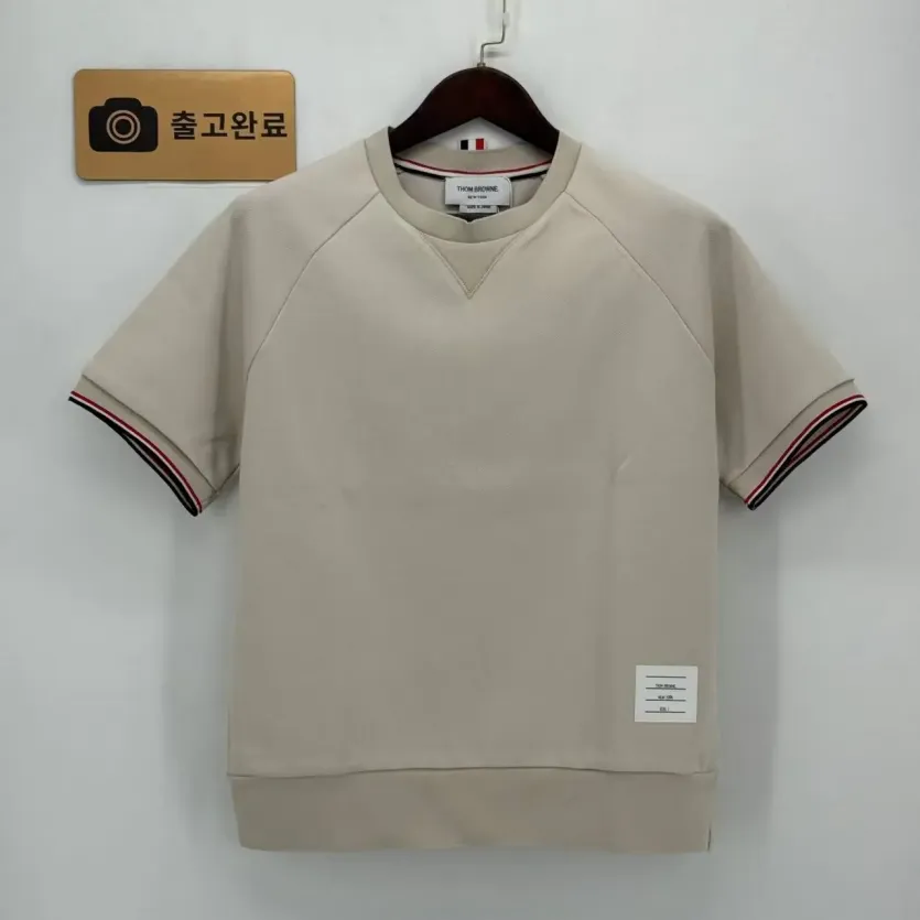 톰브라운 남성 반팔 50244 Thom Browne T Shirt / 색상: 오트밀 / 사이즈: 사이즈5