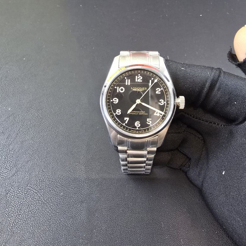 론진 스피릿 파일럿 39mm