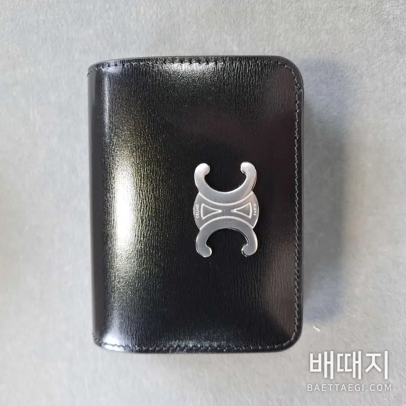 셀린느 지갑 22625