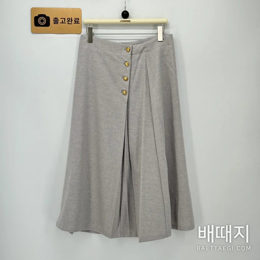 디올 골드 버튼 사이드 슬릿 A라인 미디 스커트 155967 / 사이즈: M