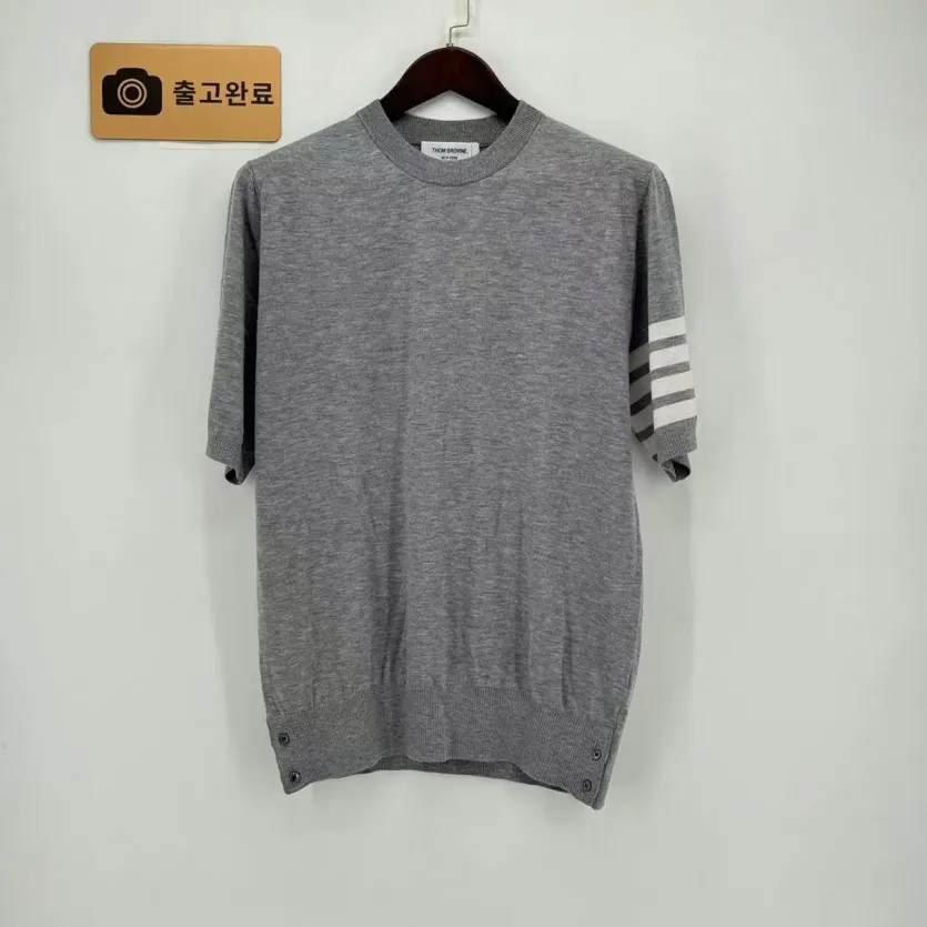톰브라운 반팔
