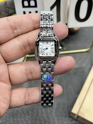 까르띠에 팬더 드 까르띠에 22×30mm BV공장  (케이스포함가)