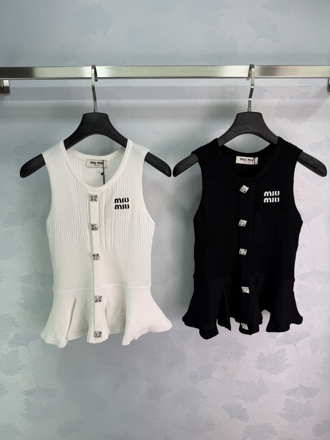 미우미우 여성 반팔 101189 Miu Miu T Shirt