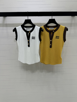 미우미우 여성 반팔 101701 Miu Miu T Shirt