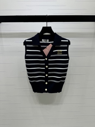 미우미우 여성 반팔 101914 Miu Miu T Shirt