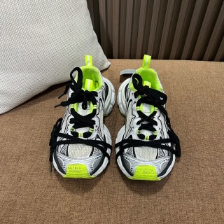 발렌시아가 메시 소재 스니커즈 3 XL 회녹색 10279
