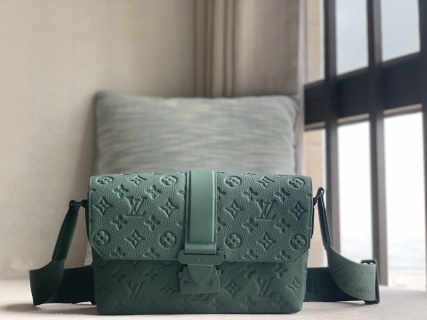 루이비통(CD) M24439 가방 Louis Vuitton Bag