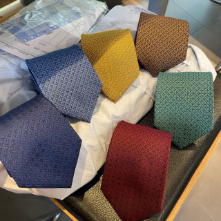 에르메스 넥타이 111872 Hermes Accessories