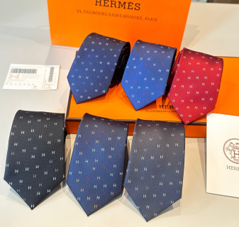 에르메스 넥타이 111943 Hermes Accessories