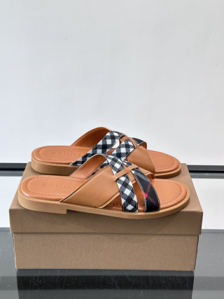 버버리 신발 113353 Burberry Shoes