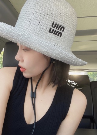 미우미우 모자 119974 Miu Miu Cap