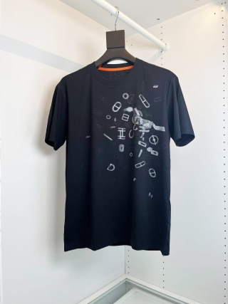 에르메스 프린트 코튼 라운드넥 반팔 티셔츠 남성 1203 Hermes T Shirt