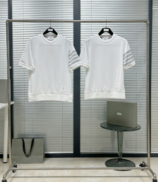톰브라운 남성 반팔 126231 Thom Browne T Shirt